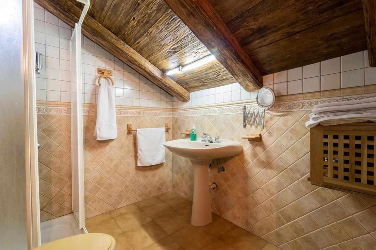 Casa Rural La Del Alba Seria Argamasilla De Alba Luaran gambar
