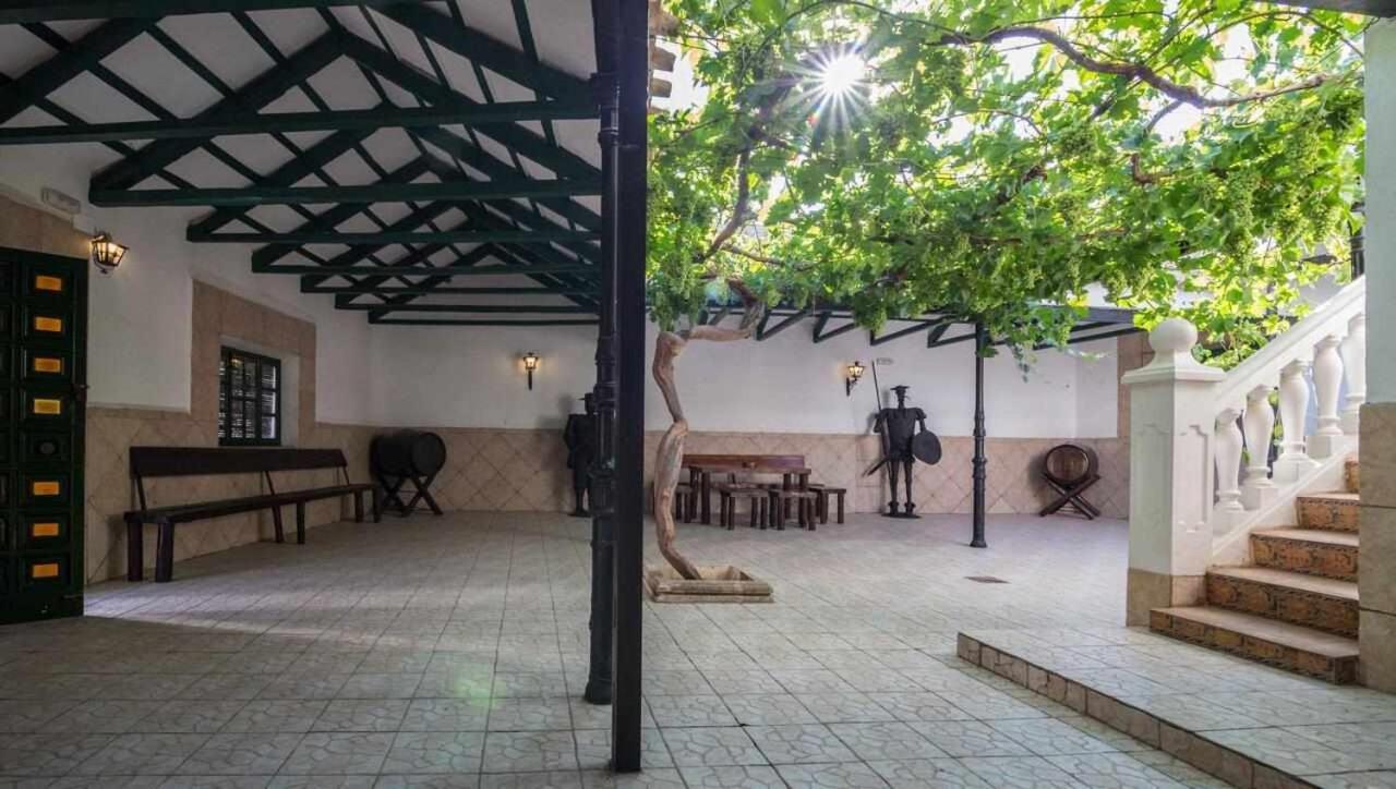 Casa Rural La Del Alba Seria Argamasilla De Alba Luaran gambar