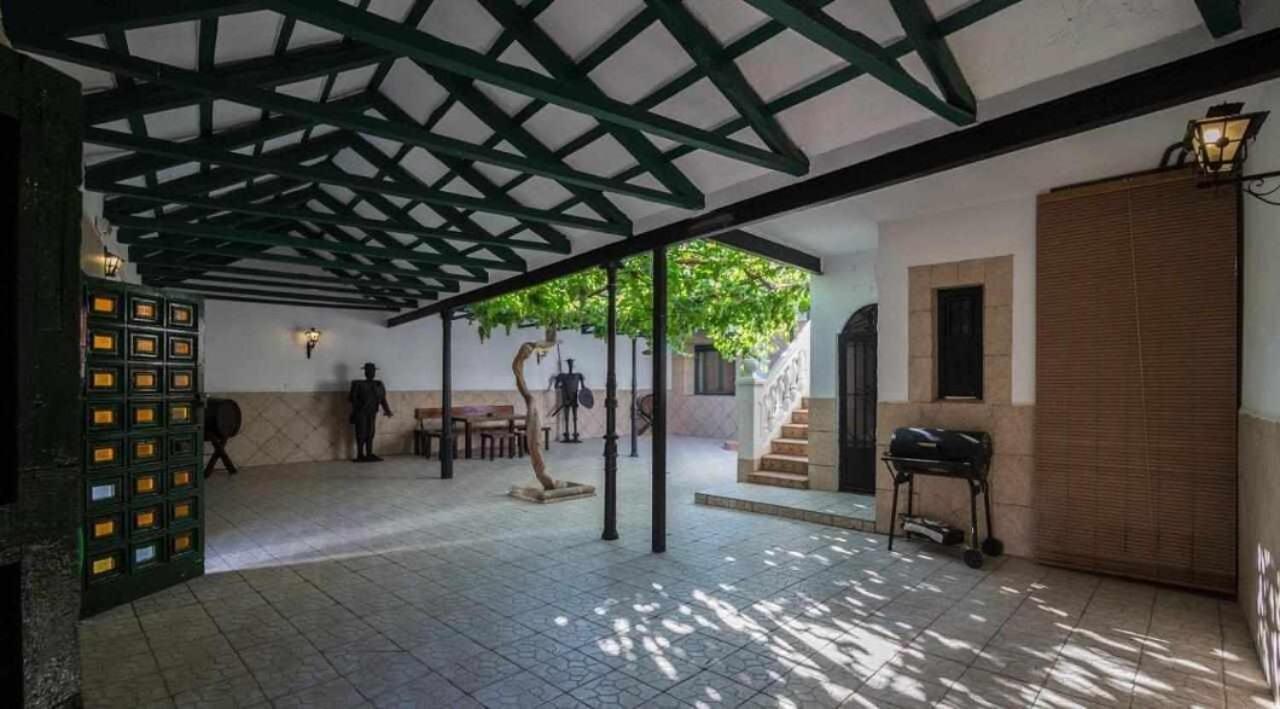Casa Rural La Del Alba Seria Argamasilla De Alba Luaran gambar