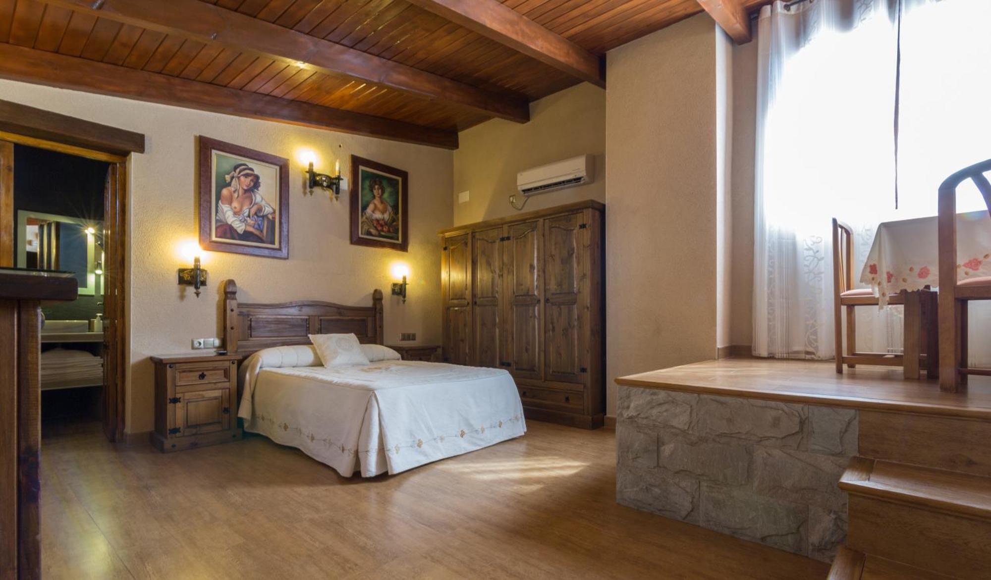 Casa Rural La Del Alba Seria Argamasilla De Alba Luaran gambar